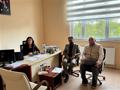 2026-2027 Eğitim-Öğretim Yılı Güz Dönemi Yönetim ve Organizasyon Bölümü Eğitim Süreçlerinin Değerlendirilmesine Yönelik Toplantı Gerçekleştirildi.